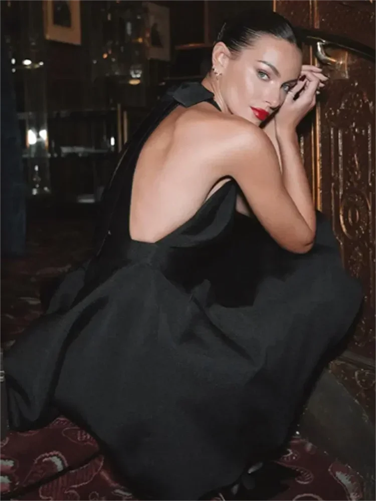 Elegantes schwarzes Mini Kleid -Alira